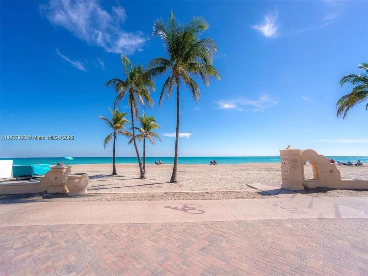 Free Parking, Bay View, Pool, Step To Beach Hollywood Exterior foto