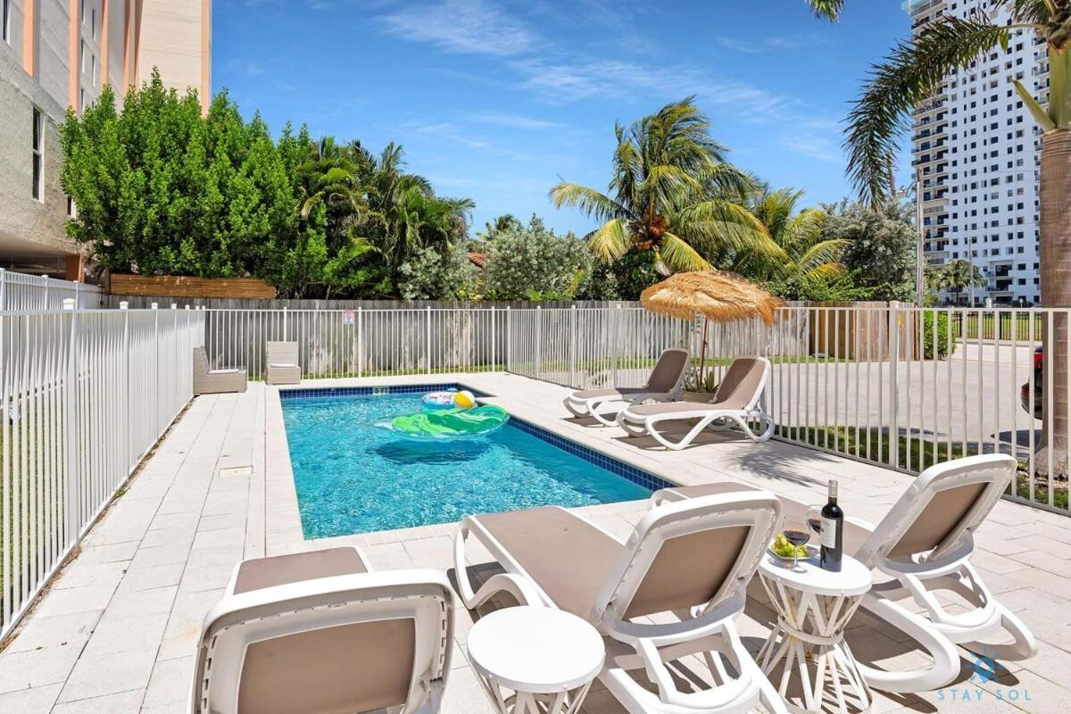 Free Parking, Bay View, Pool, Step To Beach Hollywood Exterior foto